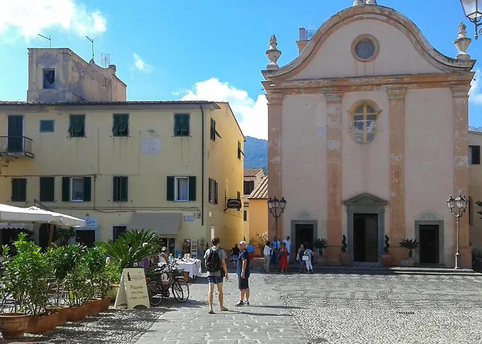 Stunning In Marciana Marciana Marina (Isola d'Elba)