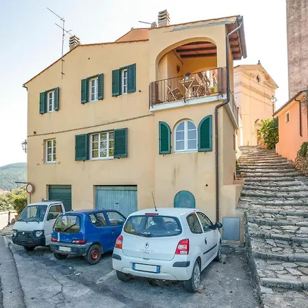 3 Bedroom Stunning In Marciana Holiday home *