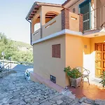3 Bedroom Stunning In Marciana مارتْشانا مارينا